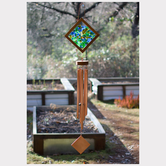 Large kaleidoscope beach glass wind chime featuring 5 copper chimes.